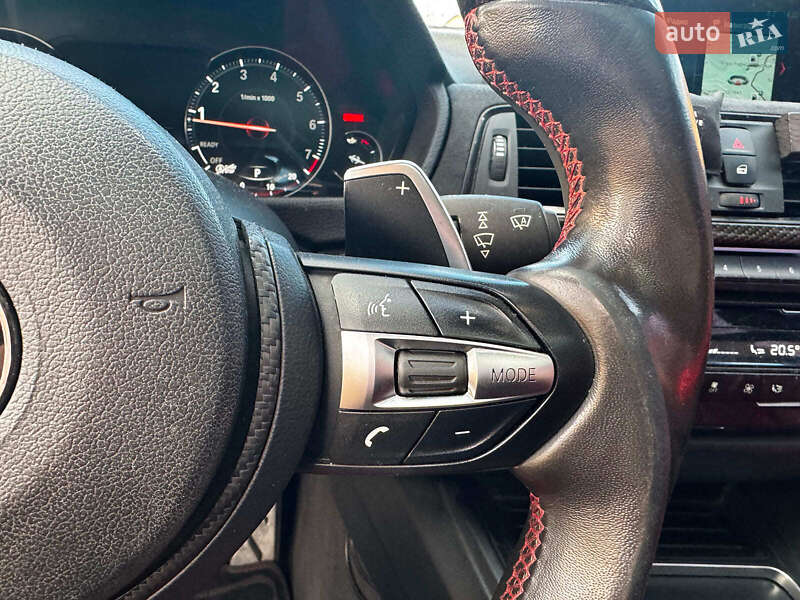 Седан BMW 3 Series 2016 в Киеве