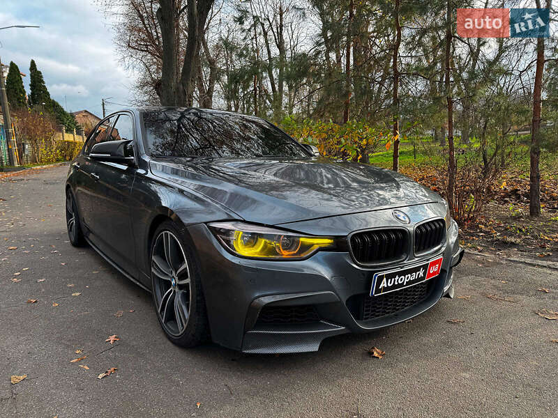 Седан BMW 3 Series 2016 в Киеве