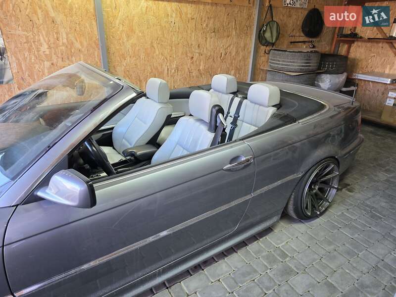 Кабриолет BMW 3 Series 2005 в Черновцах