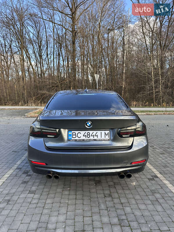 Седан BMW 3 Series 2013 в Львове фото 8 Седан BMW 3 Series 2013 в Львове