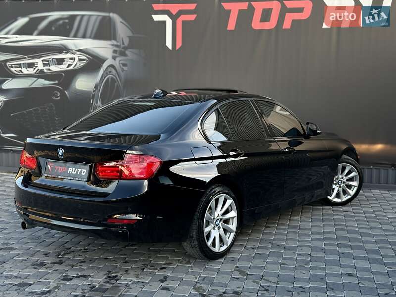 Седан BMW 3 Series 2015 в Львове