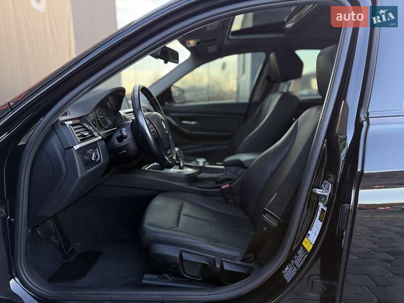 Седан BMW 3 Series 2015 в Львове