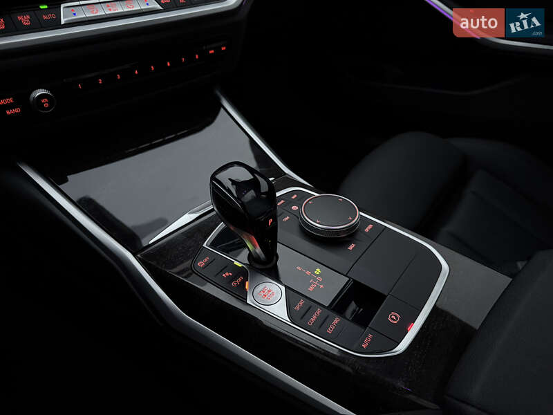 Седан BMW 3 Series 2019 в Киеве фото 23 Седан BMW 3 Series 2019 в Киеве