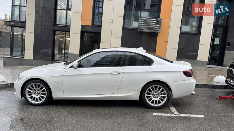 Купе BMW 3 Series 2012 в Киеве