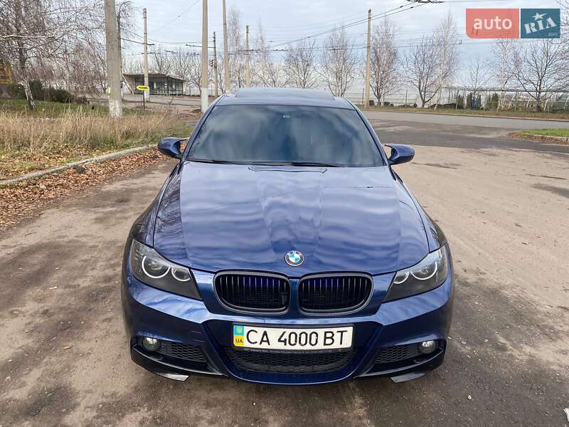 Седан BMW 3 Series 2010 в Черкассах
