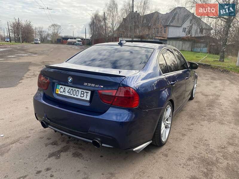Седан BMW 3 Series 2010 в Черкассах