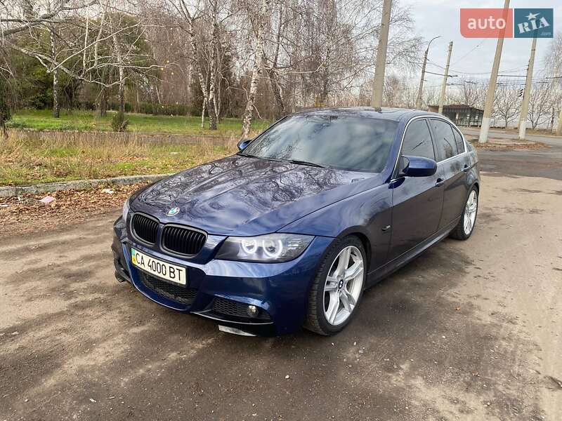 Седан BMW 3 Series 2010 в Черкассах