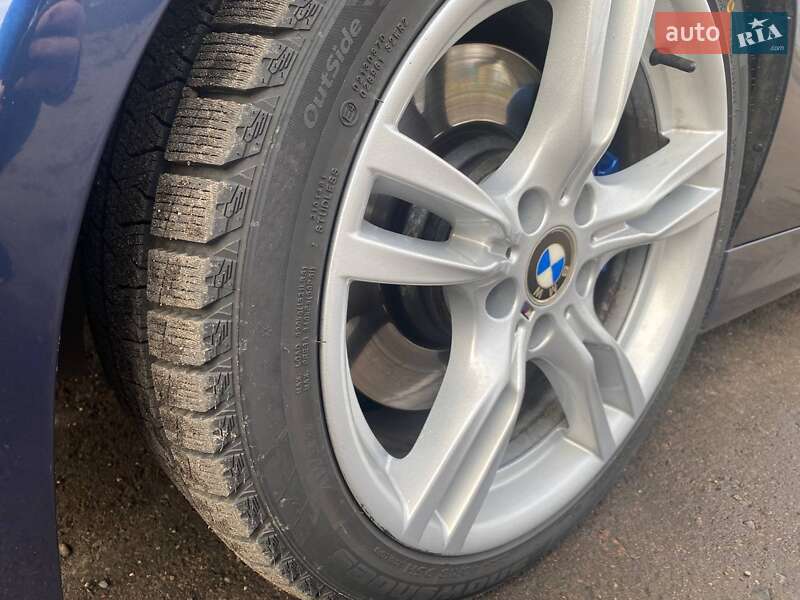 Седан BMW 3 Series 2010 в Черкассах