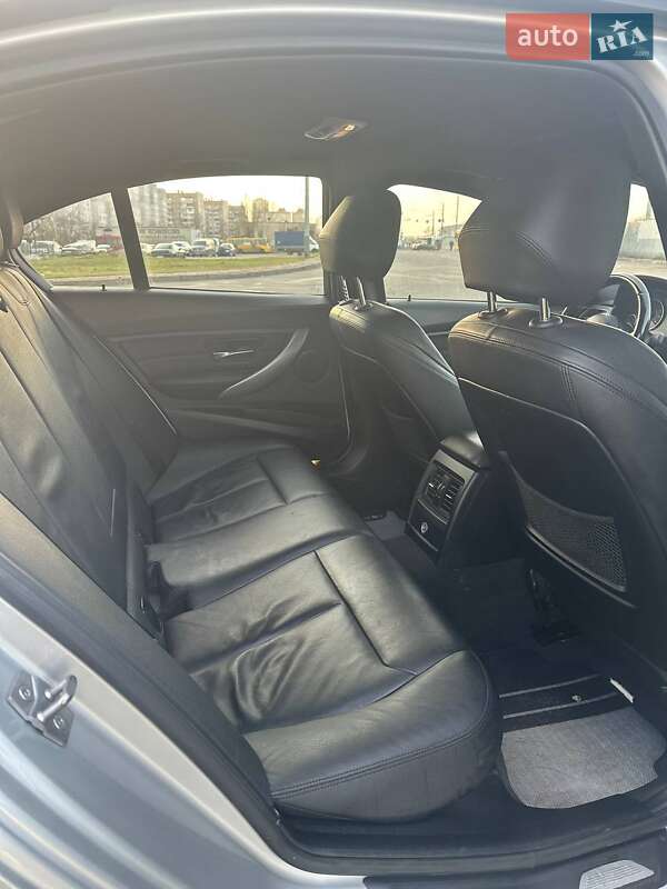 Седан BMW 3 Series 2013 в Киеве