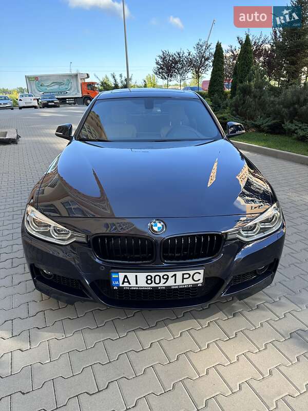 Седан BMW 3 Series 2017 в Киеве