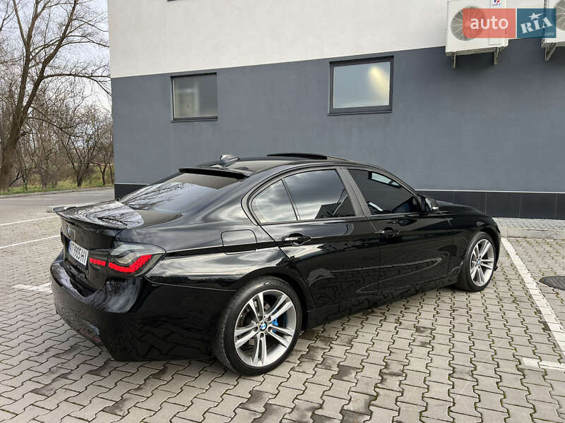 Седан BMW 3 Series 2014 в Хмельницком