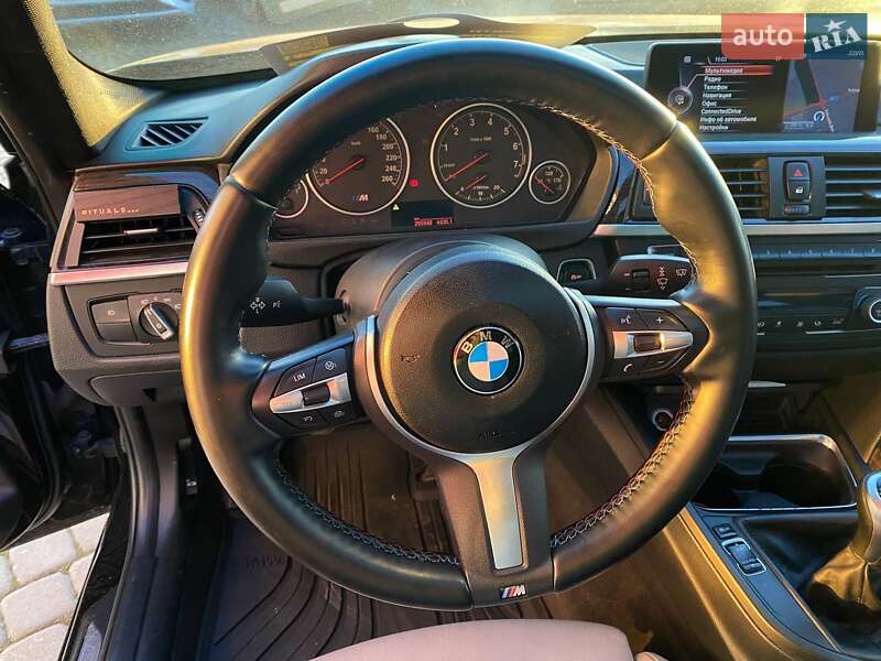 Седан BMW 3 Series 2013 в Львове