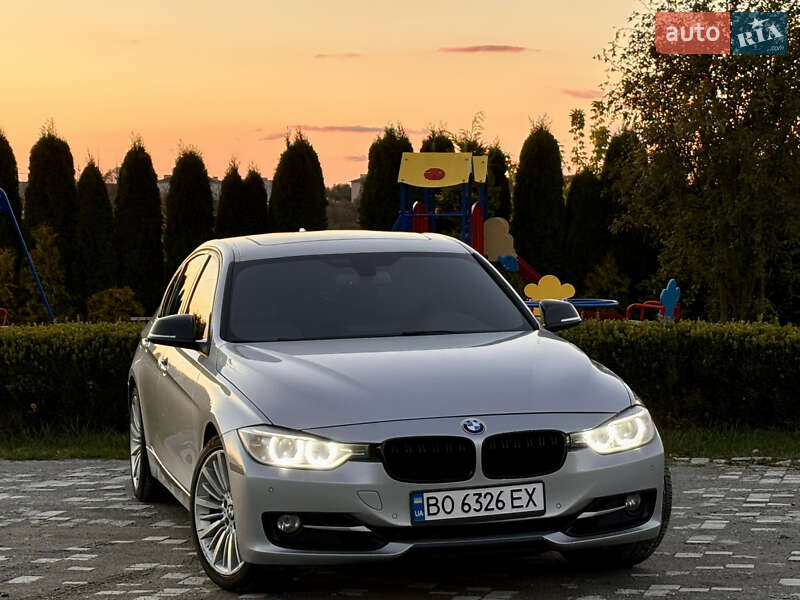 Седан BMW 3 Series 2012 в Тернополі