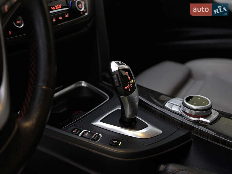 Седан BMW 3 Series 2012 в Тернополі