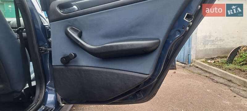 Универсал BMW 3 Series 2004 в Борисполе фото 18 Универсал BMW 3 Series 2004 в Борисполе