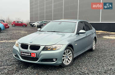 Седан BMW 3 Series 2007 в Львове
