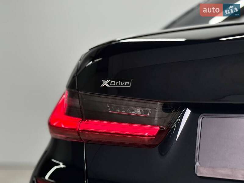 Седан BMW 3 Series 2022 в Киеве