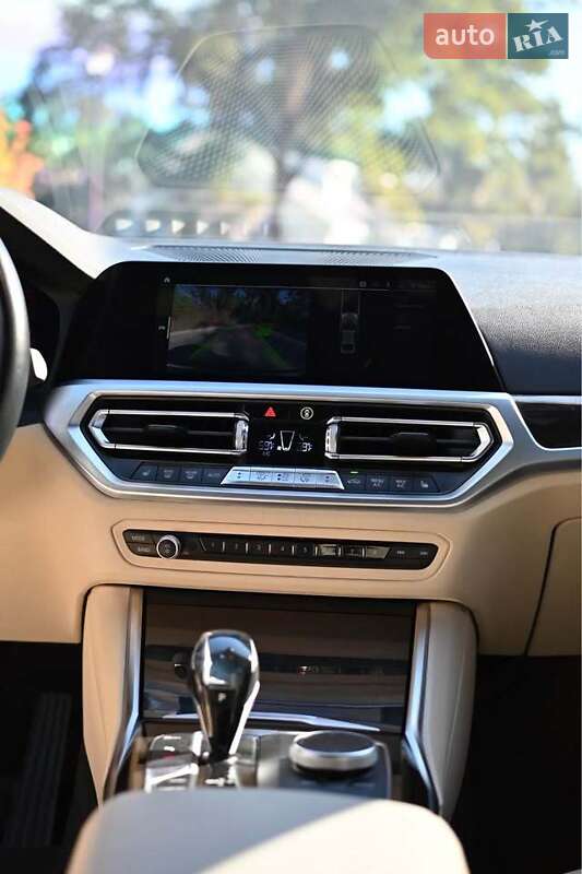 Седан BMW 3 Series 2020 в Виннице
