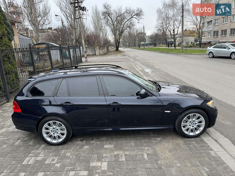 Универсал BMW 3 Series 2010 в Запорожье