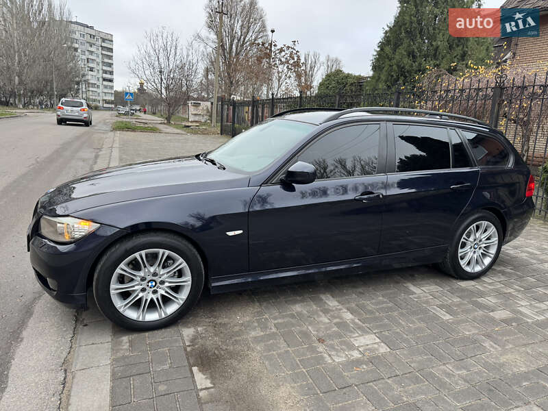 Универсал BMW 3 Series 2010 в Запорожье