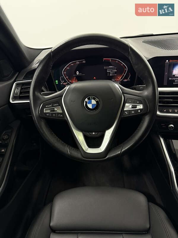 Седан BMW 3 Series 2019 в Одессе фото 18 Седан BMW 3 Series 2019 в Одессе