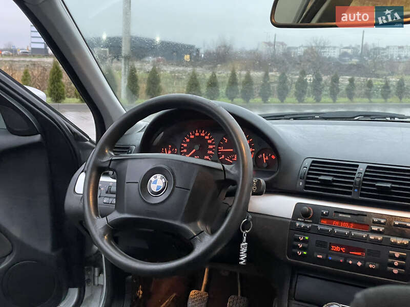 Универсал BMW 3 Series 2005 в Золочеве