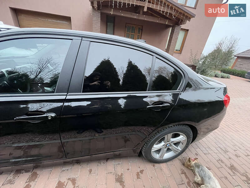 Седан BMW 3 Series 2013 в Киеве
