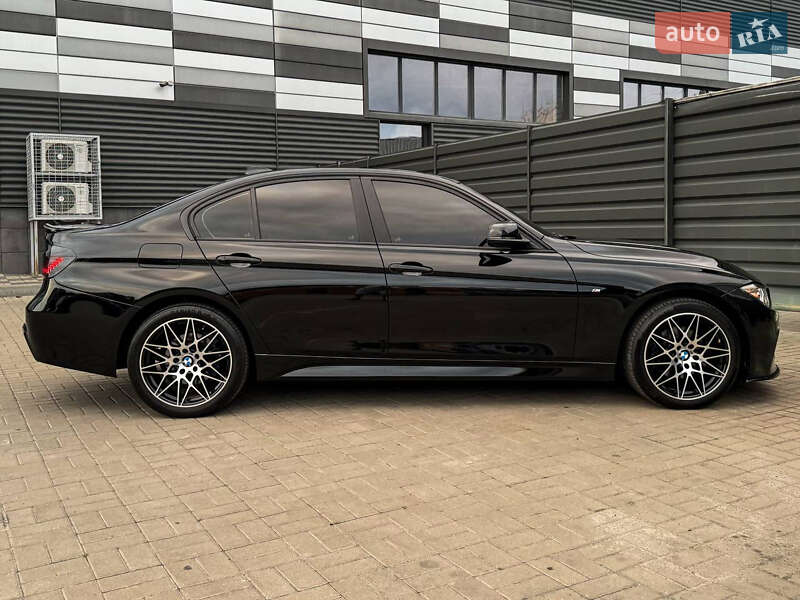 Седан BMW 3 Series 2012 в Черкассах