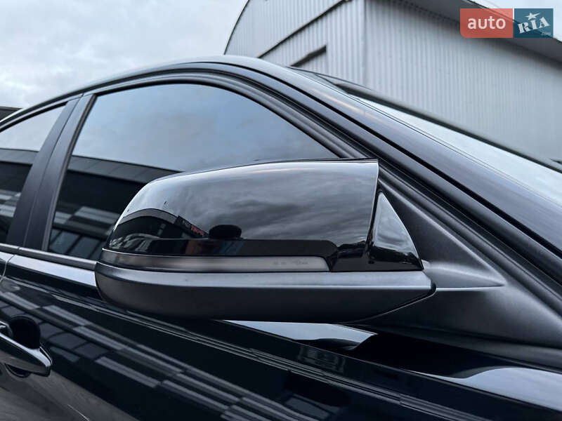 Седан BMW 3 Series 2012 в Черкассах