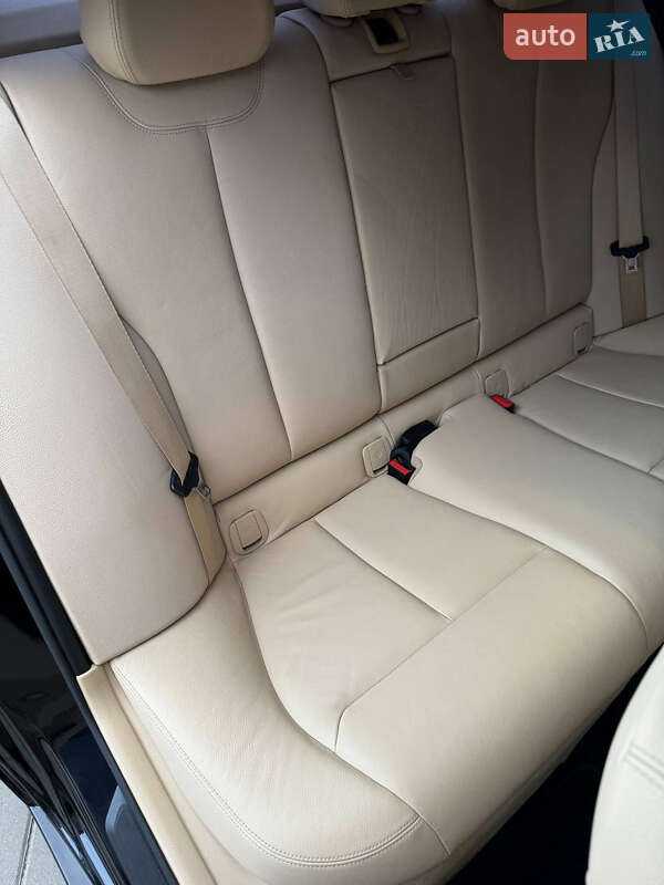 Седан BMW 3 Series 2012 в Черкассах