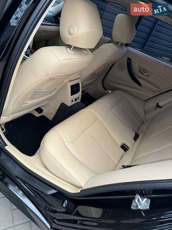 Седан BMW 3 Series 2012 в Черкассах