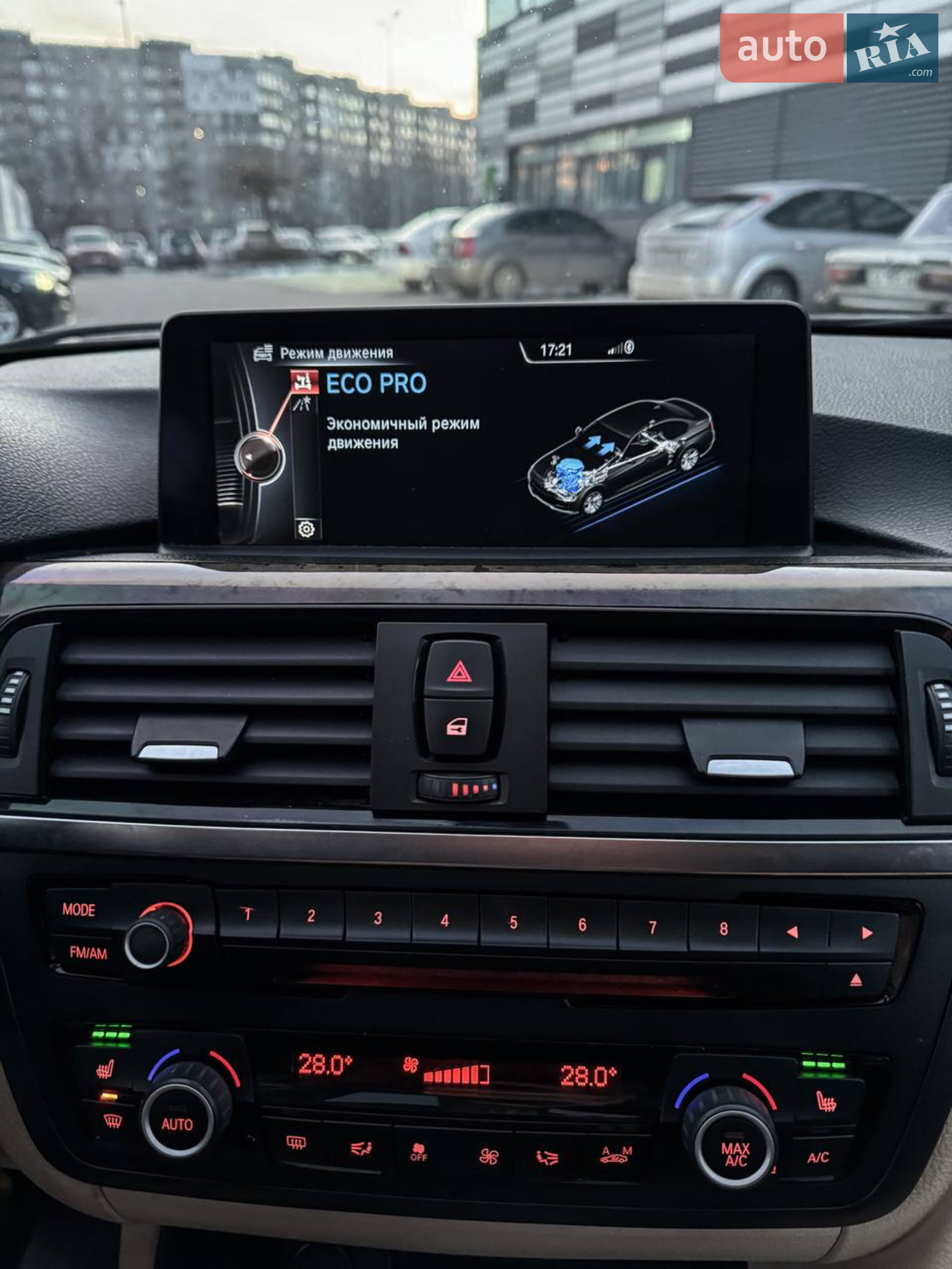 2012 BMW 3er - мініатюра 79