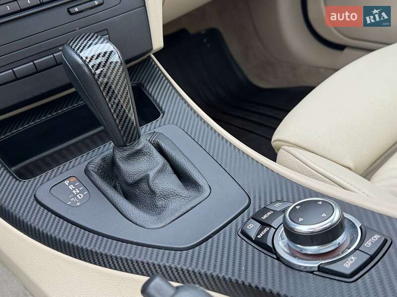 Купе BMW 3 Series 2011 в Киеве