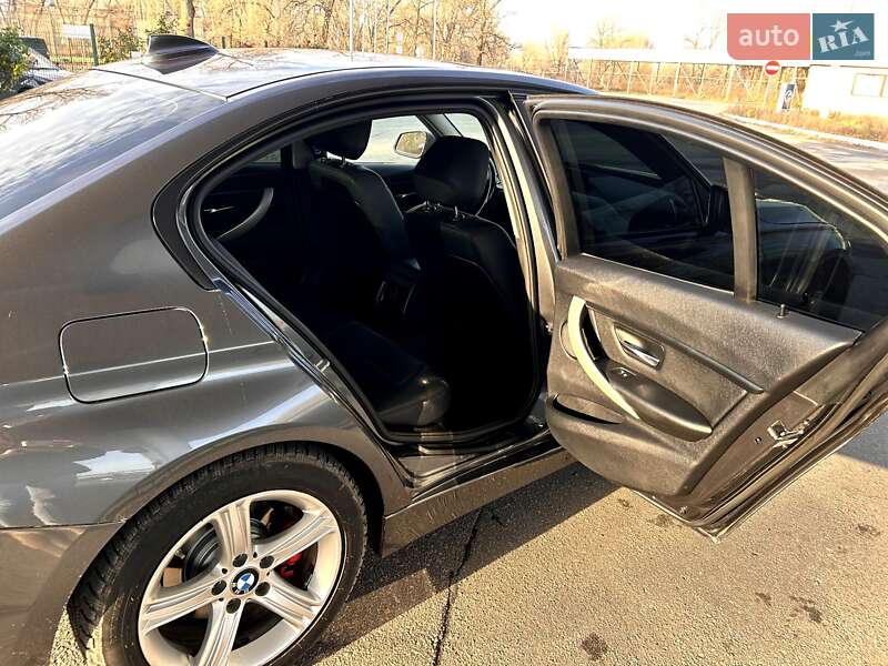 Седан BMW 3 Series 2015 в Кременчуге фото 7 Седан BMW 3 Series 2015 в Кременчуге