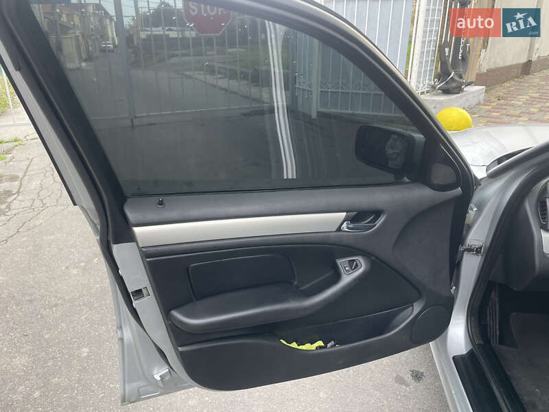 Универсал BMW 3 Series 2003 в Одессе
