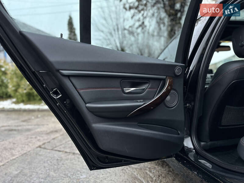 Седан BMW 3 Series 2015 в Луцьку