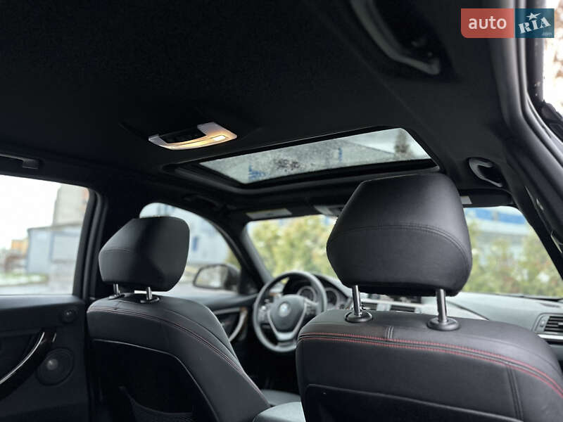 Седан BMW 3 Series 2015 в Луцьку