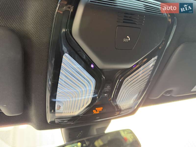 Седан BMW 3 Series 2021 в Львове