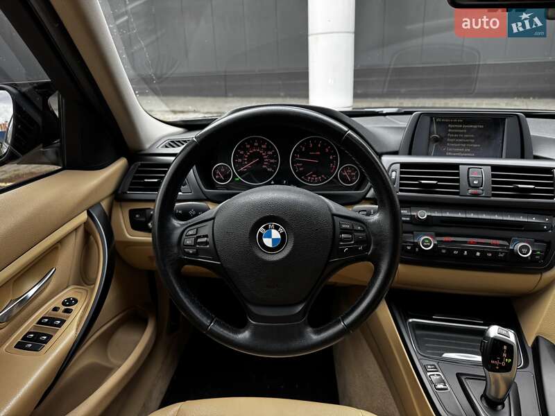 Седан BMW 3 Series 2013 в Киеве