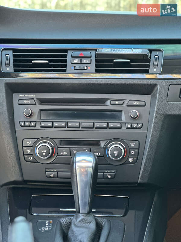 Купе BMW 3 Series 2010 в Львове фото 36 Купе BMW 3 Series 2010 в Львове