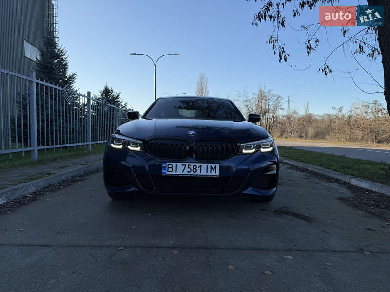 Седан BMW 3 Series 2019 в Кременчуге