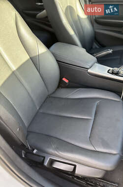 Седан BMW 3 Series 2015 в Киеве