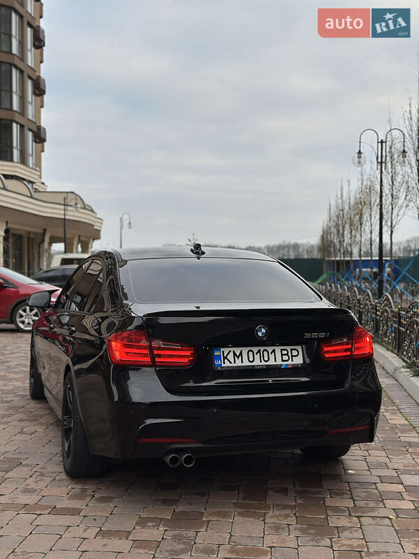 Седан BMW 3 Series 2014 в Киеве