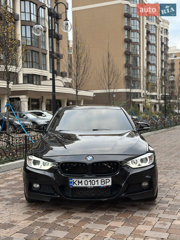 Седан BMW 3 Series 2014 в Киеве