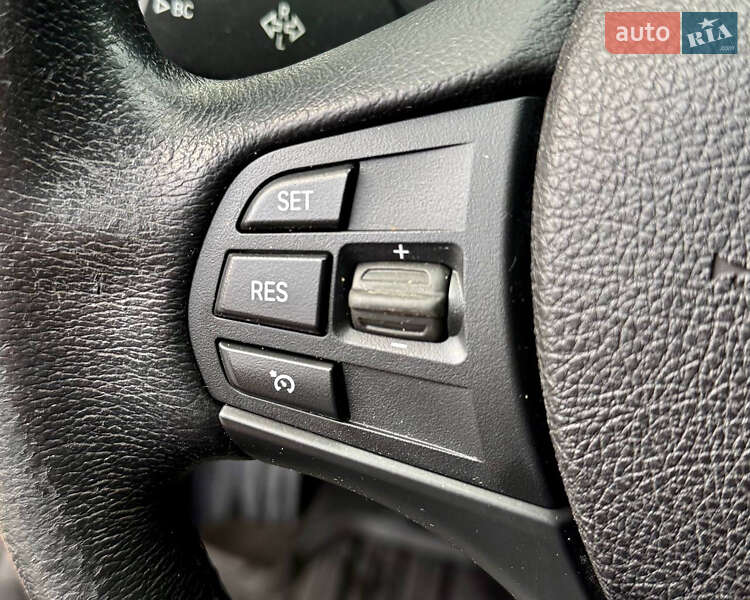 Седан BMW 3 Series 2018 в Киеве фото 26 Седан BMW 3 Series 2018 в Киеве