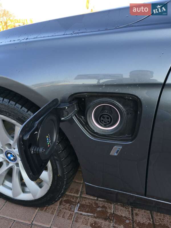 Седан BMW 3 Series 2017 в Полтаве фото 6 Седан BMW 3 Series 2017 в Полтаве