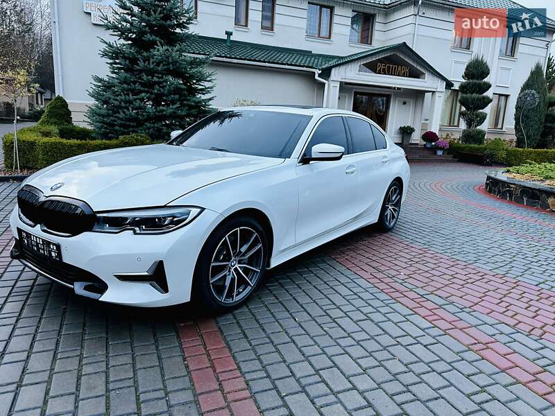 Седан BMW 3 Series 2019 в Луцке
