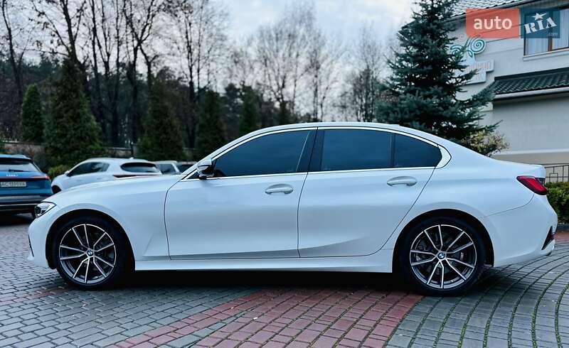 Седан BMW 3 Series 2019 в Луцке