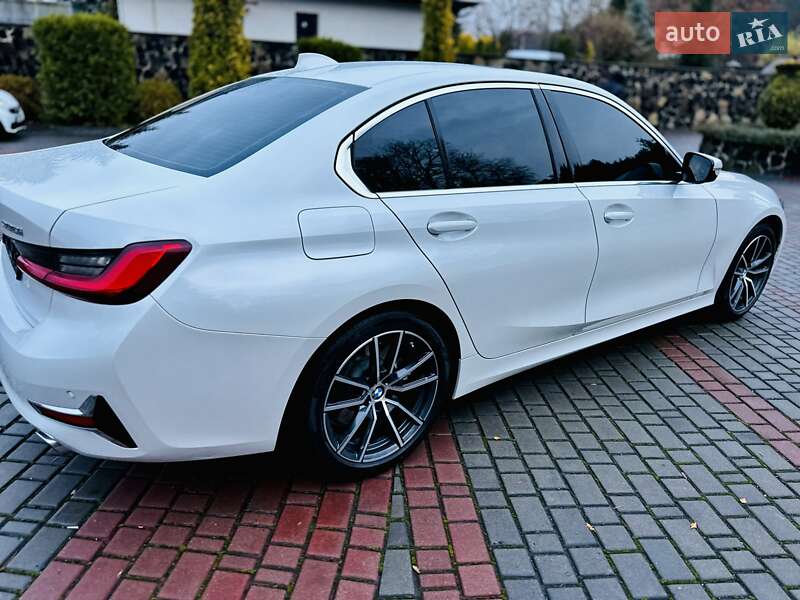 Седан BMW 3 Series 2019 в Луцке
