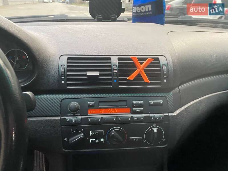 Седан BMW 3 Series 2003 в Коцюбинском